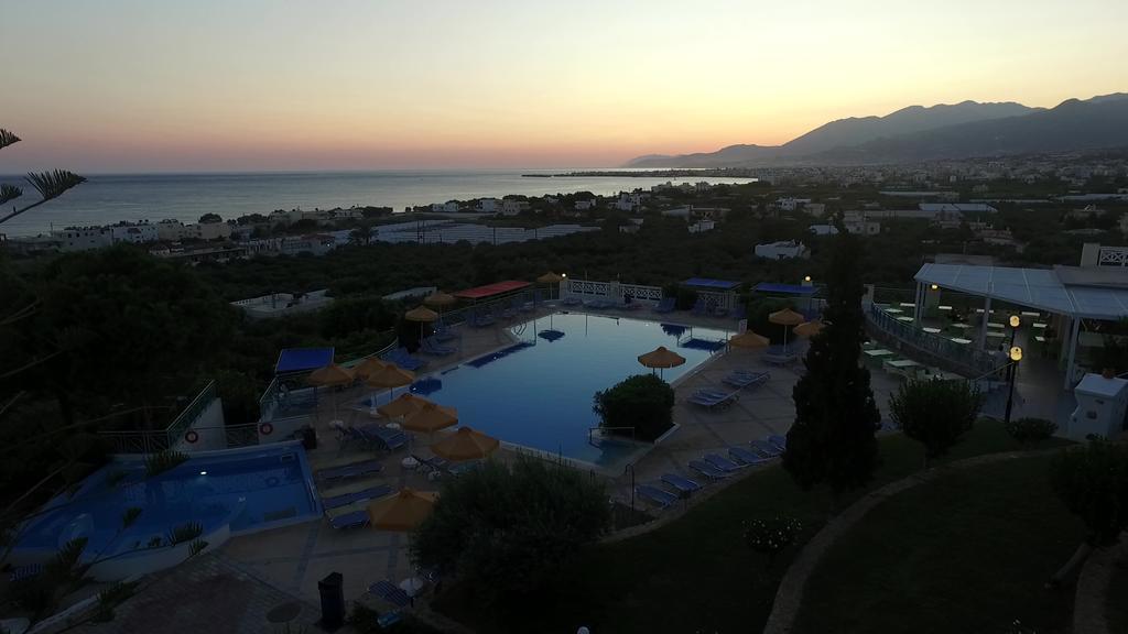 Arion Palace Hotel - Adults Only Ierápetra Buitenkant foto